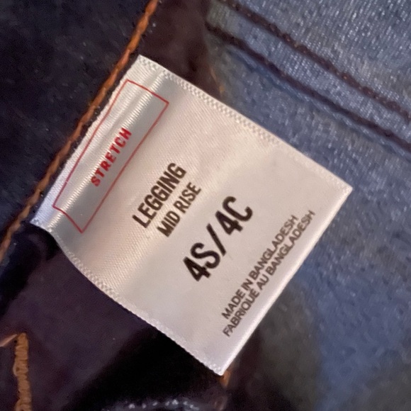 Express 4 short mid rise jean legging👖 - Picture 6 of 6